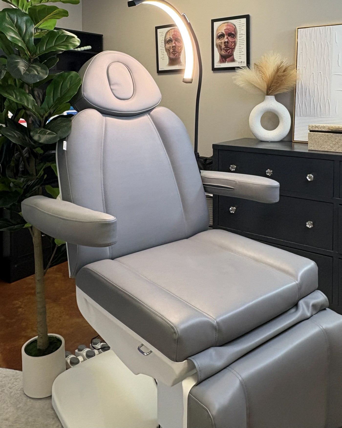 The treatment chair at Seymour Beauty Aesthetics